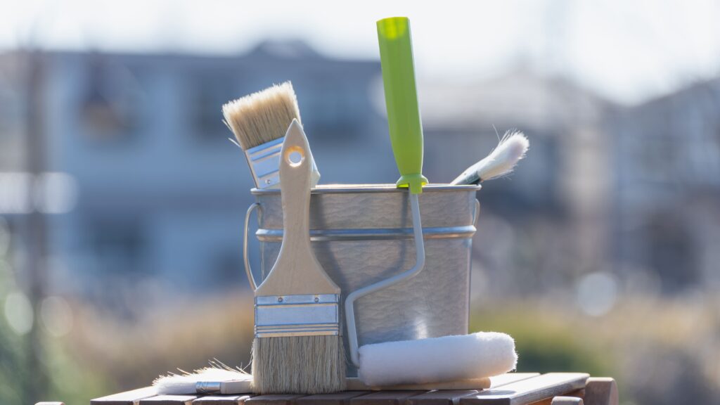 コロニアル屋根塗装の基礎知識と劣化サインを完全解説【株式会社横浜美建設｜神奈川県横浜市】